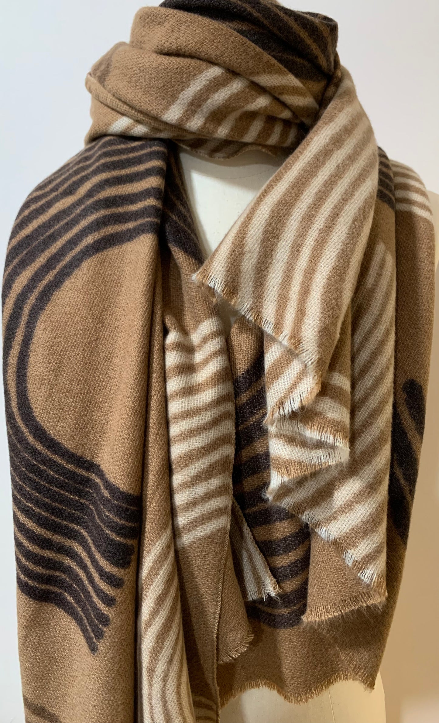 Scarf Abstract Pattern Brown