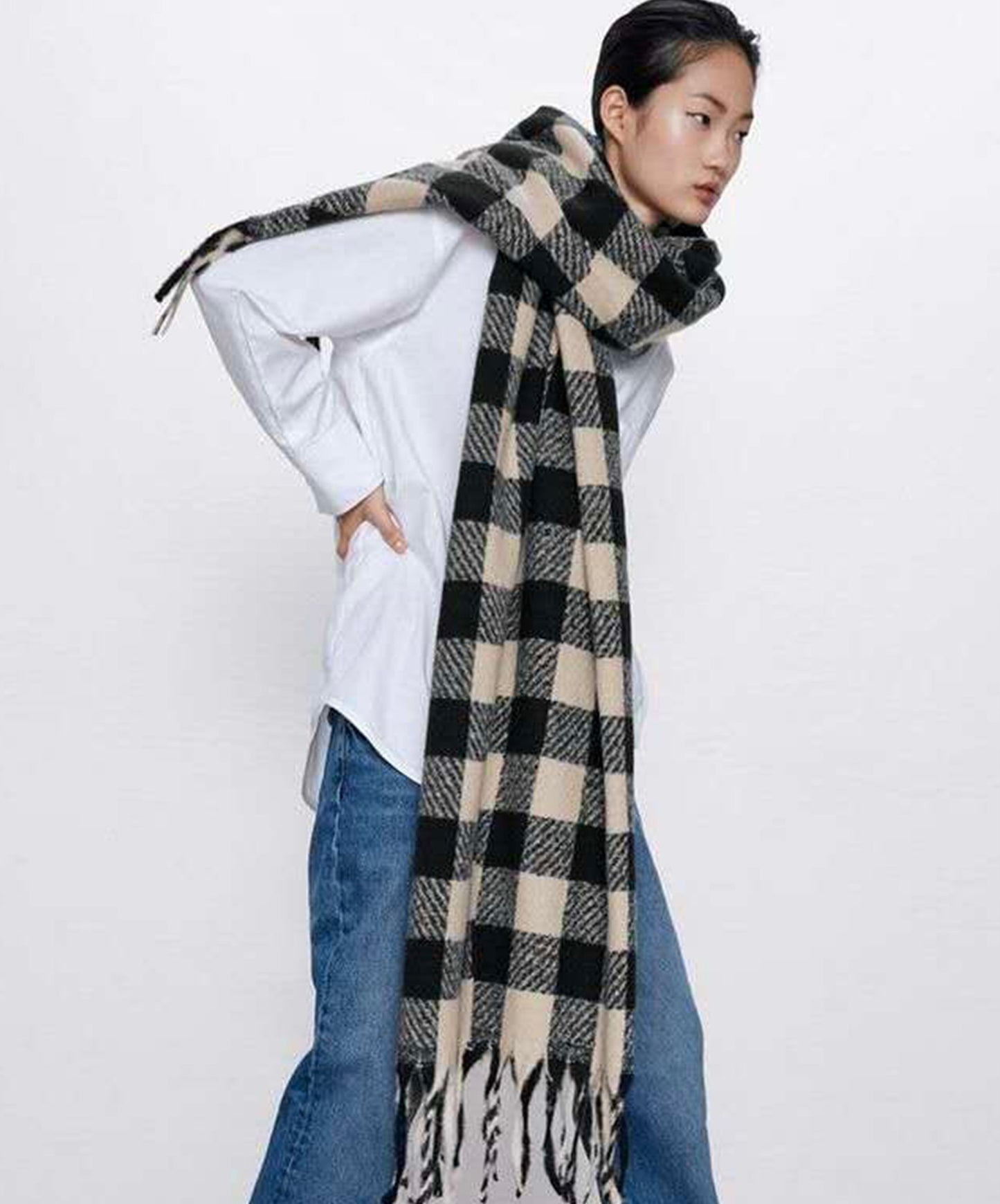 Long Scarf Beige & Black