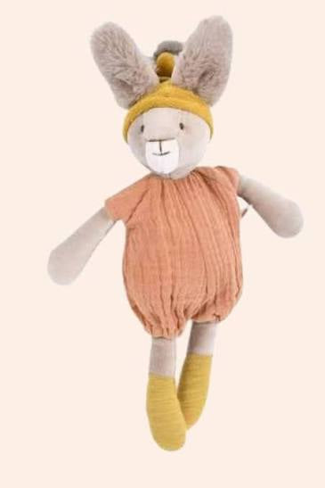 Rabbits from the “Three little rabbits”