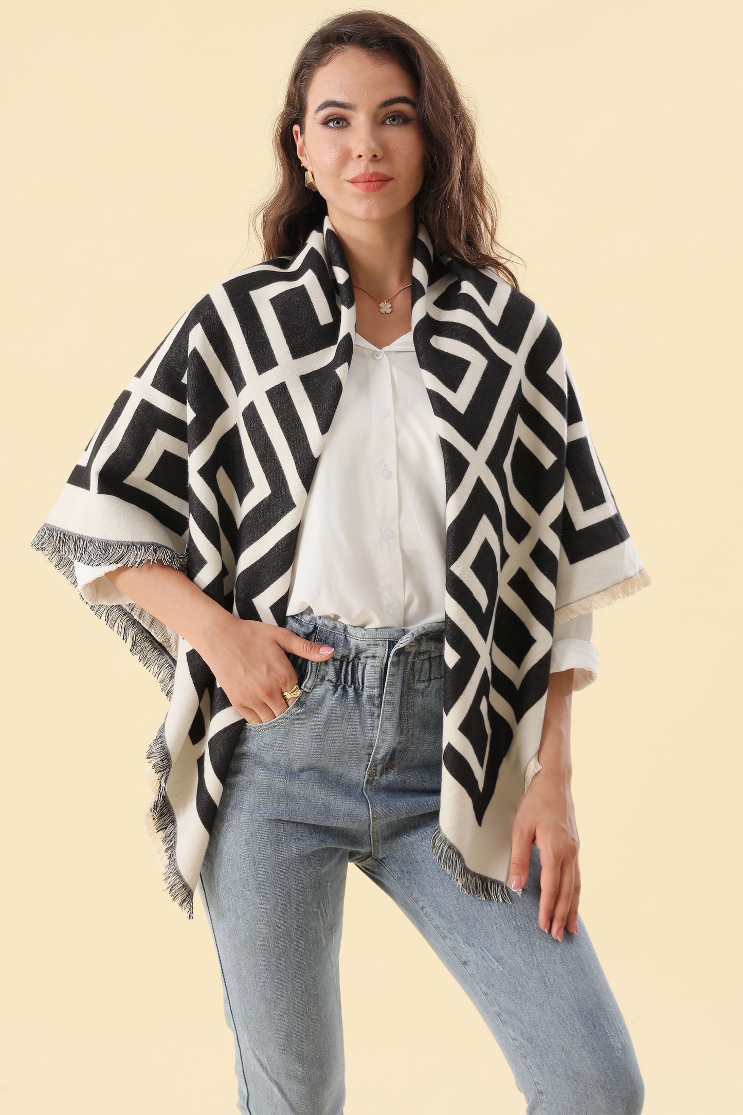 Scarf Square Black & Beige