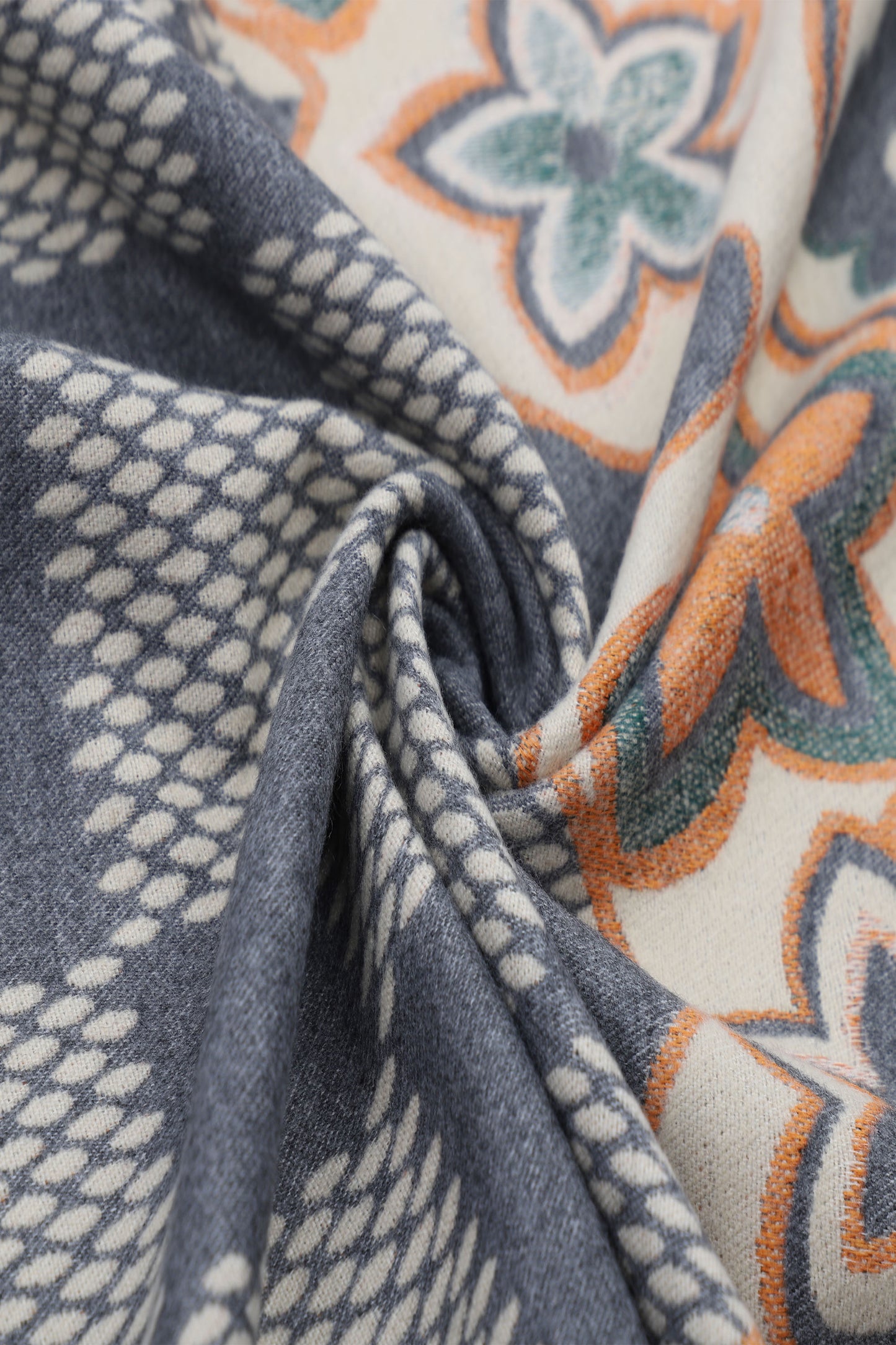 Scarf Soft Flowers Grey