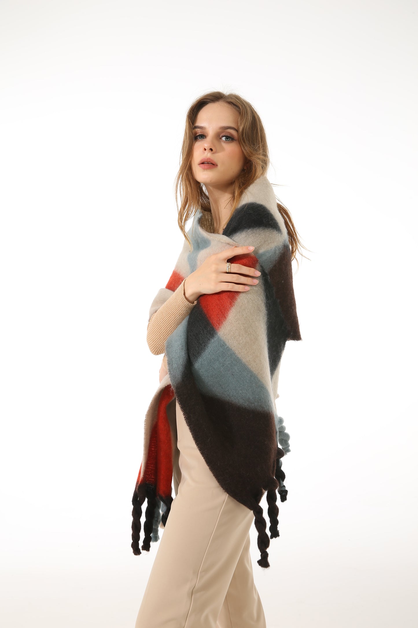 Scarf Soft Abstract Pattern Black/Red/Grey