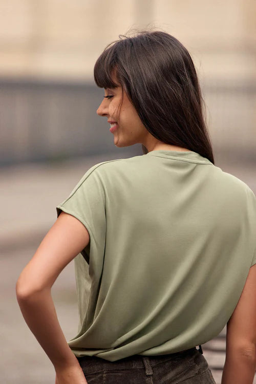 Marcelina T-Shirt V Green