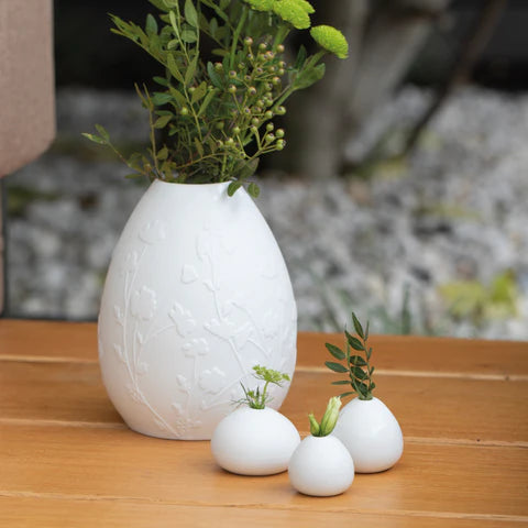 Porcelain Mini Vases - Set Of 3 - R16057