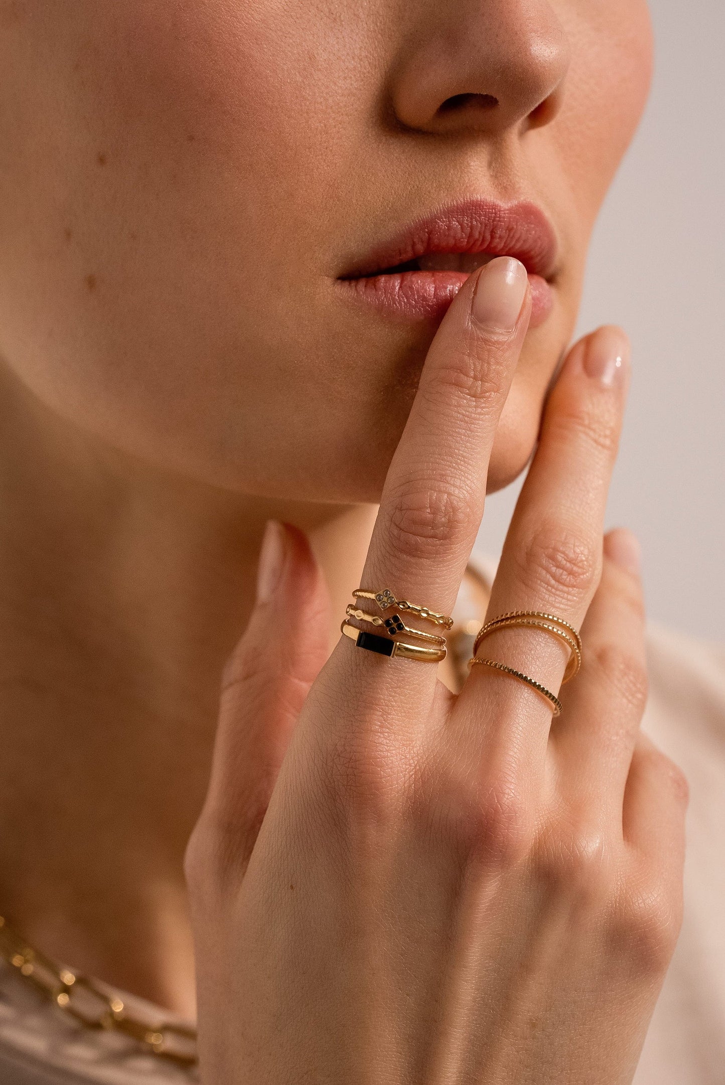 Zayne Ring Gold