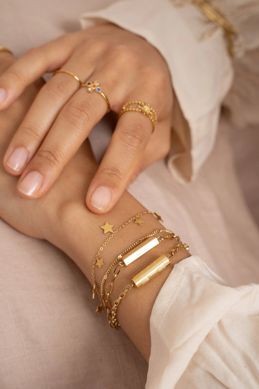 Etolila Bracelet Gold