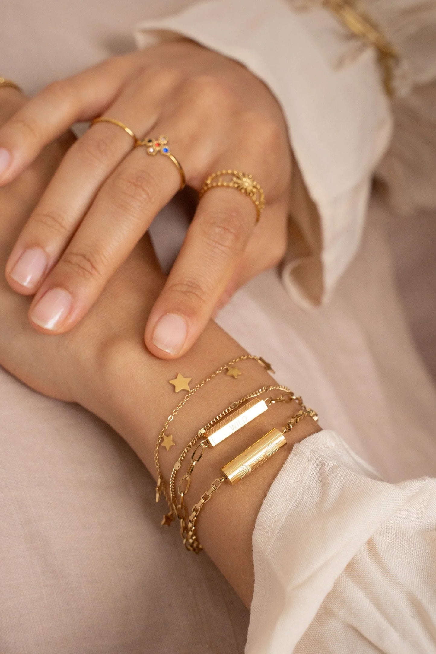 Etolila Bracelet Silver