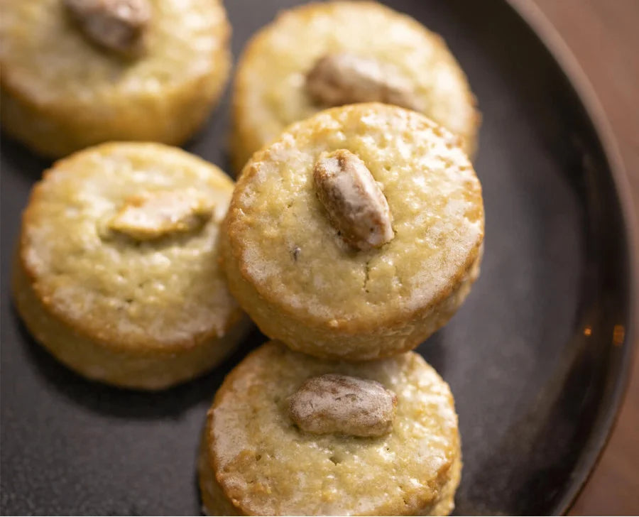 Soft almond biscuits with pistachios 4.2oz - Maison Alsacienne