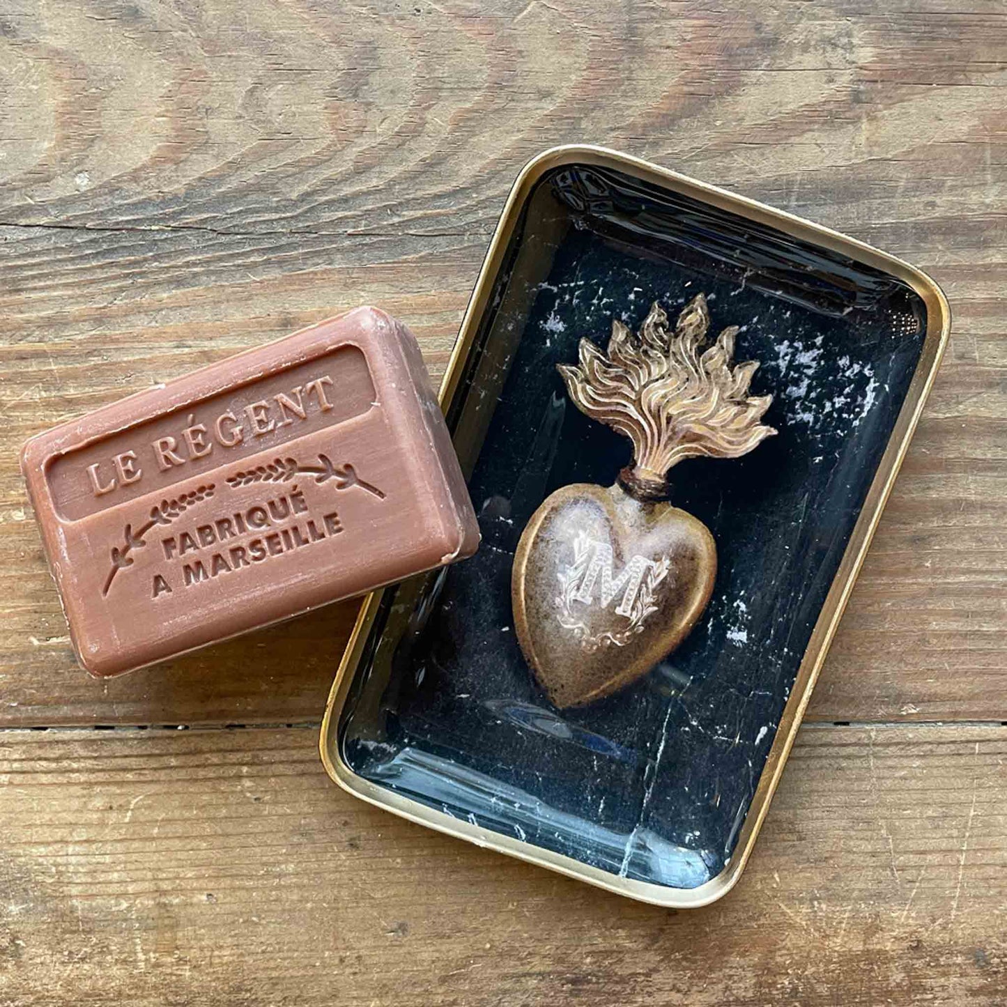 Solo Mona Heart Tray - Boncoeurs