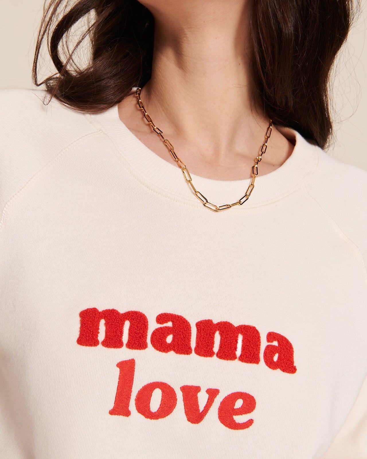 Sweat Stella Cream” Mama Love ” Embroidered Red