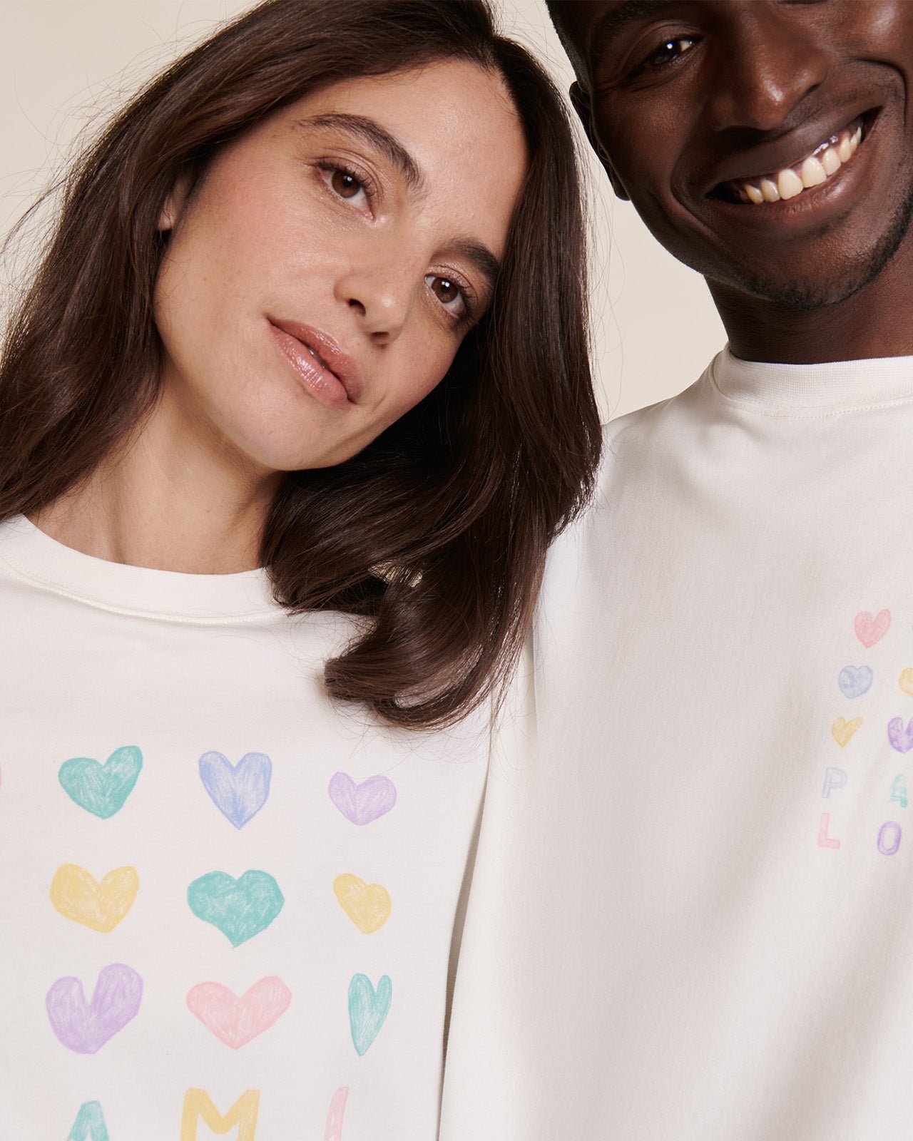 Julie Tee-Shirt “Mama Love” Cream & Multicolor Hearts
