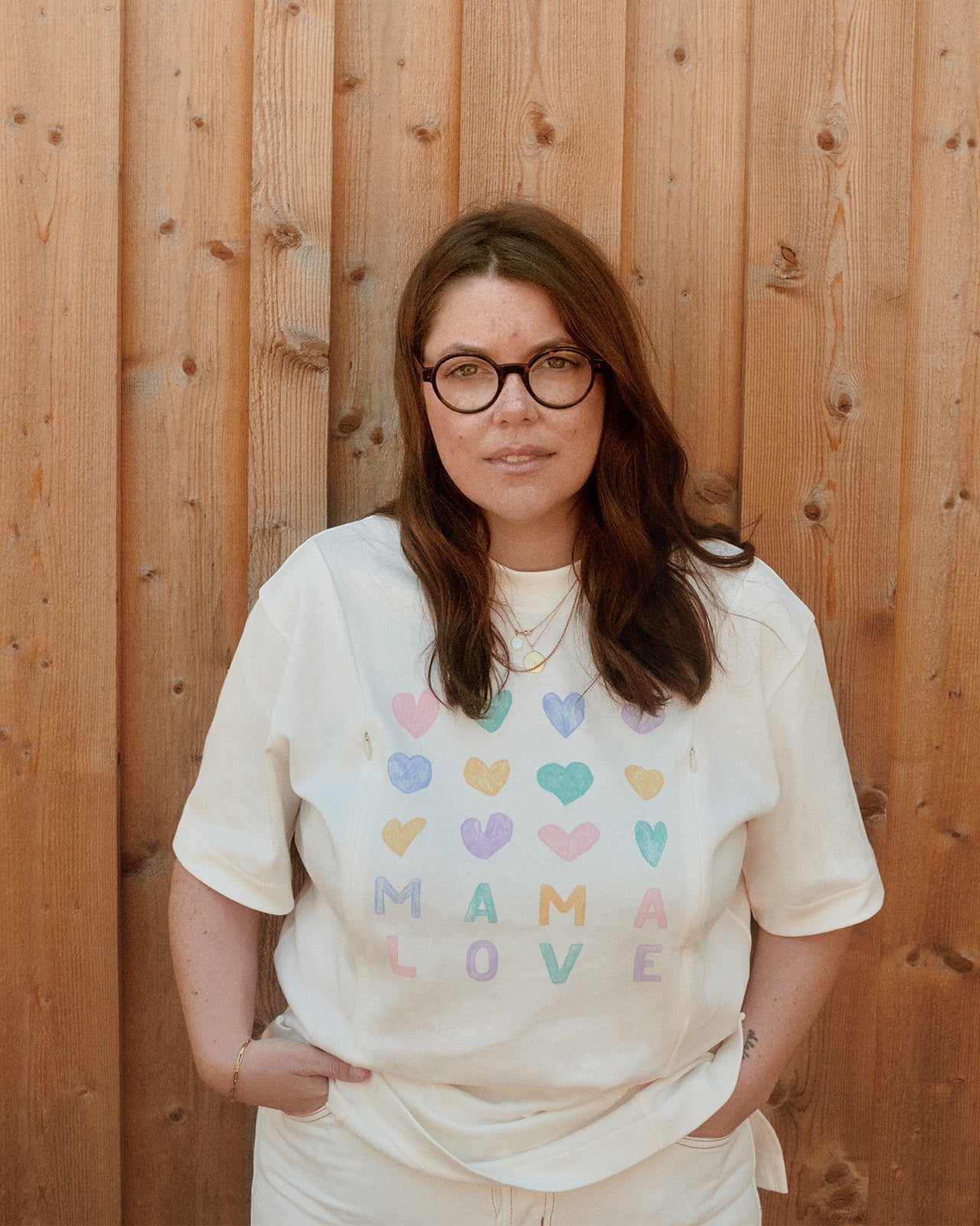 Julie Tee-Shirt “Mama Love” Cream & Multicolor Hearts
