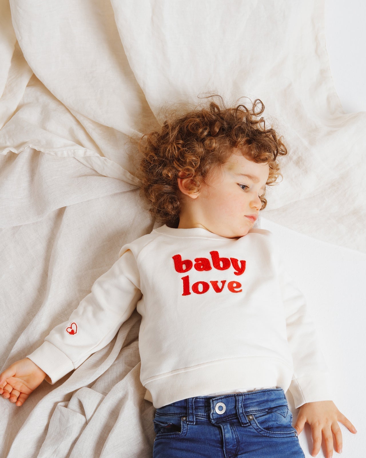 Stone Sweat Cream “Baby Love” Embroidered Red