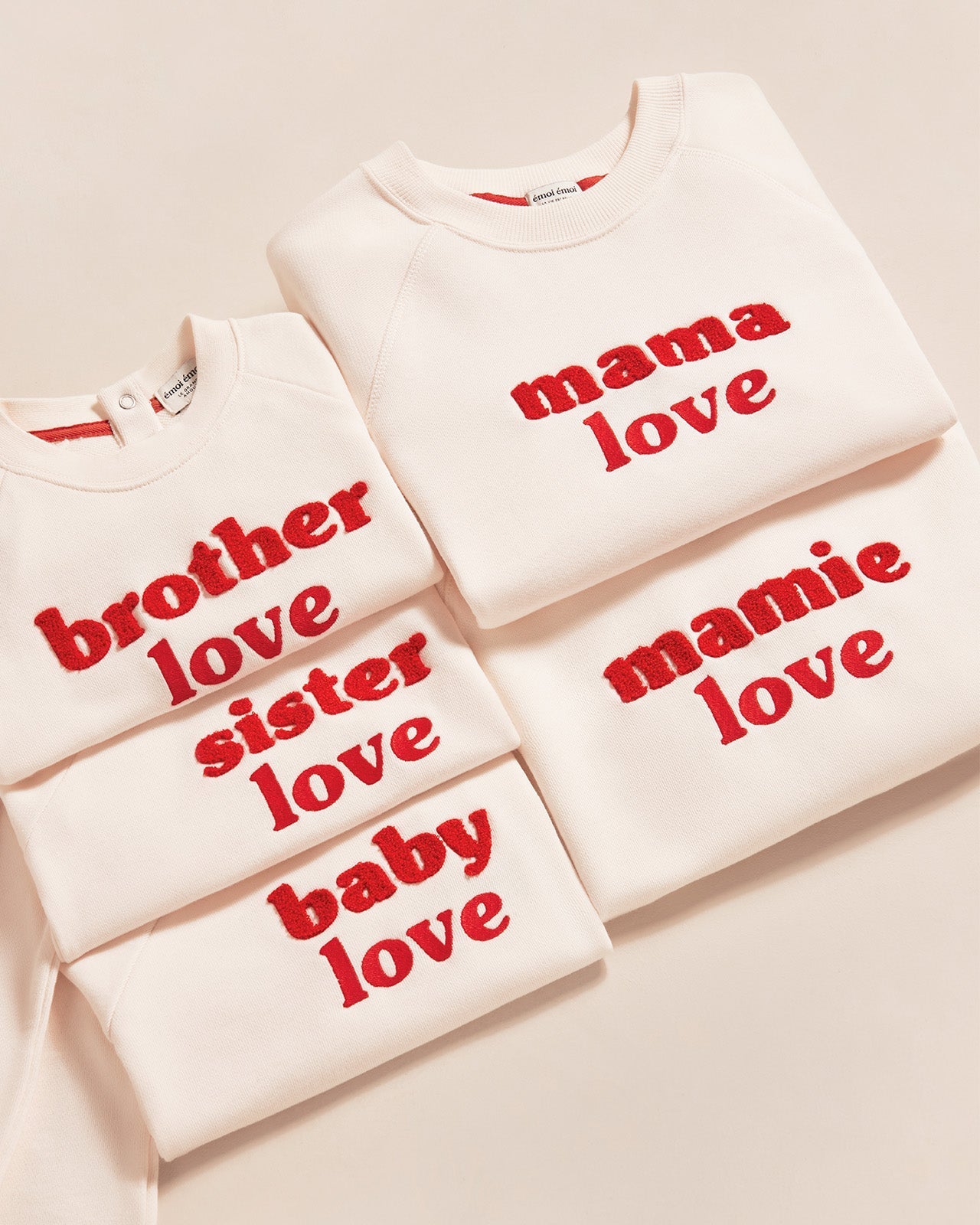 Sweat Stella Cream” Mama Love ” Embroidered Red