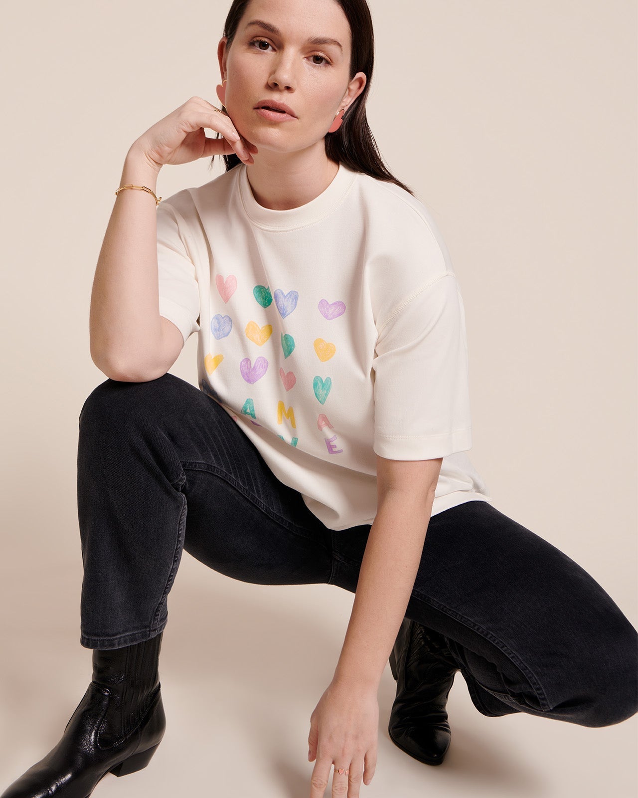 Julie Tee-Shirt “Mama Love” Cream & Multicolor Hearts