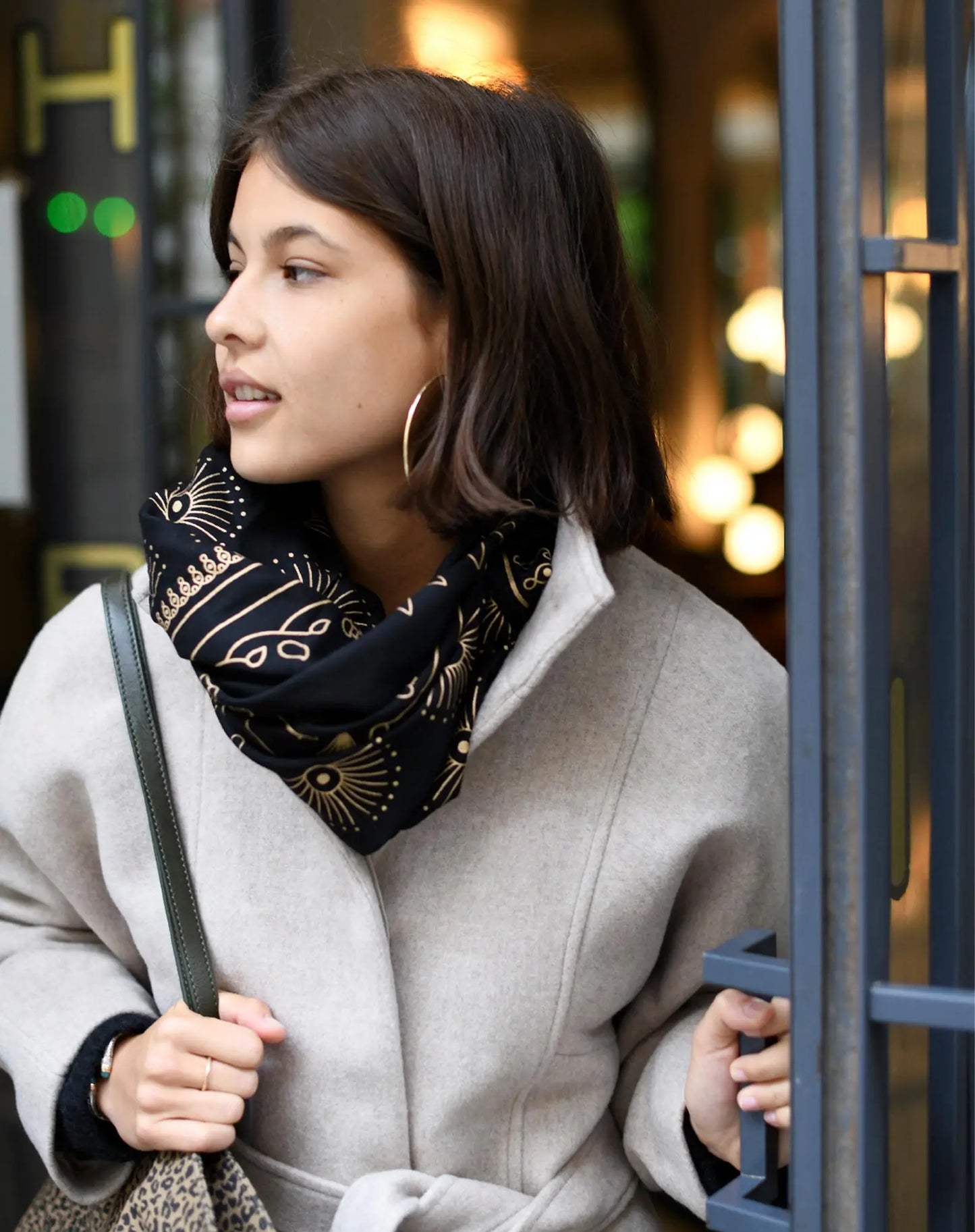 Anna Black Scarf