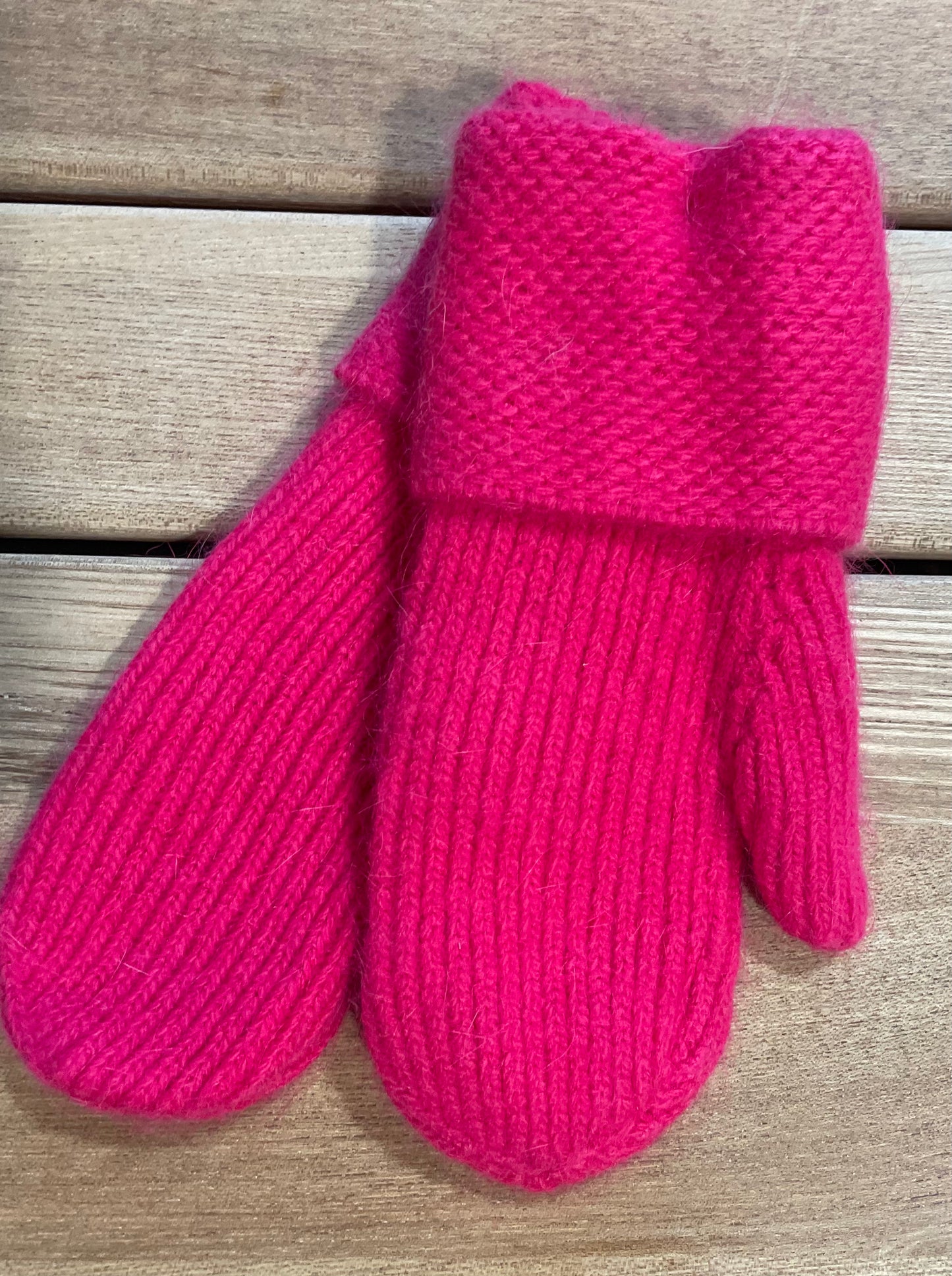 Gloves Knit Angora Pink