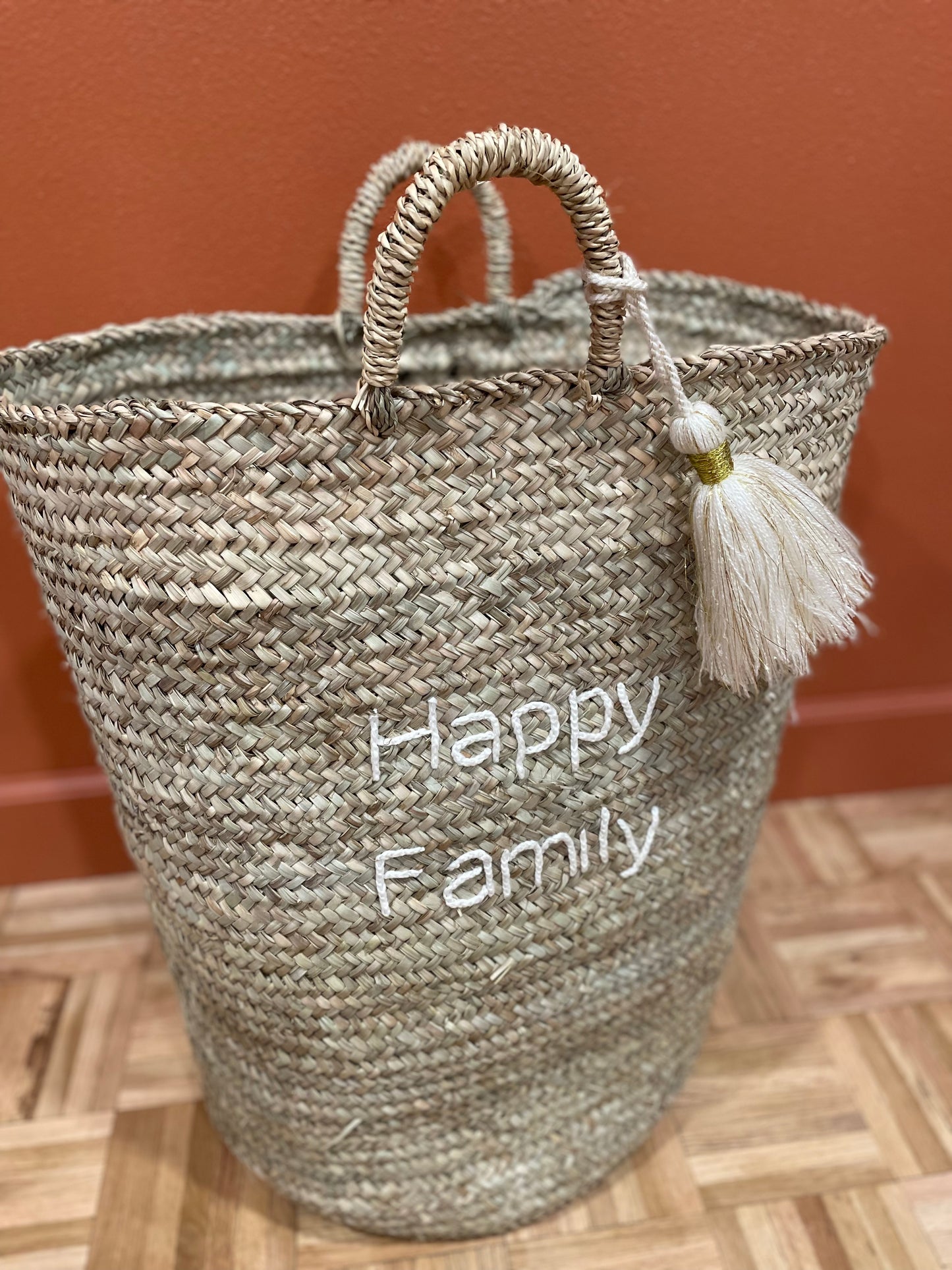 Basket Happy Family White